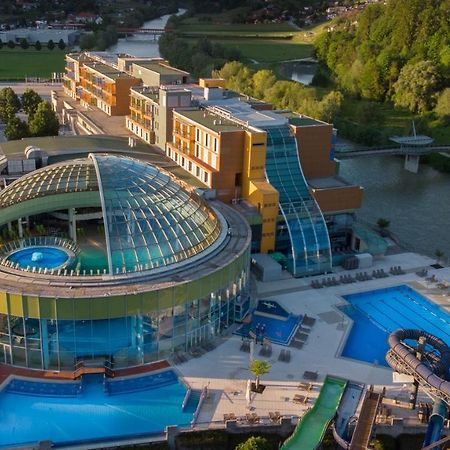 Hotel Thermana Park Lasko**** Superior Εξωτερικό φωτογραφία