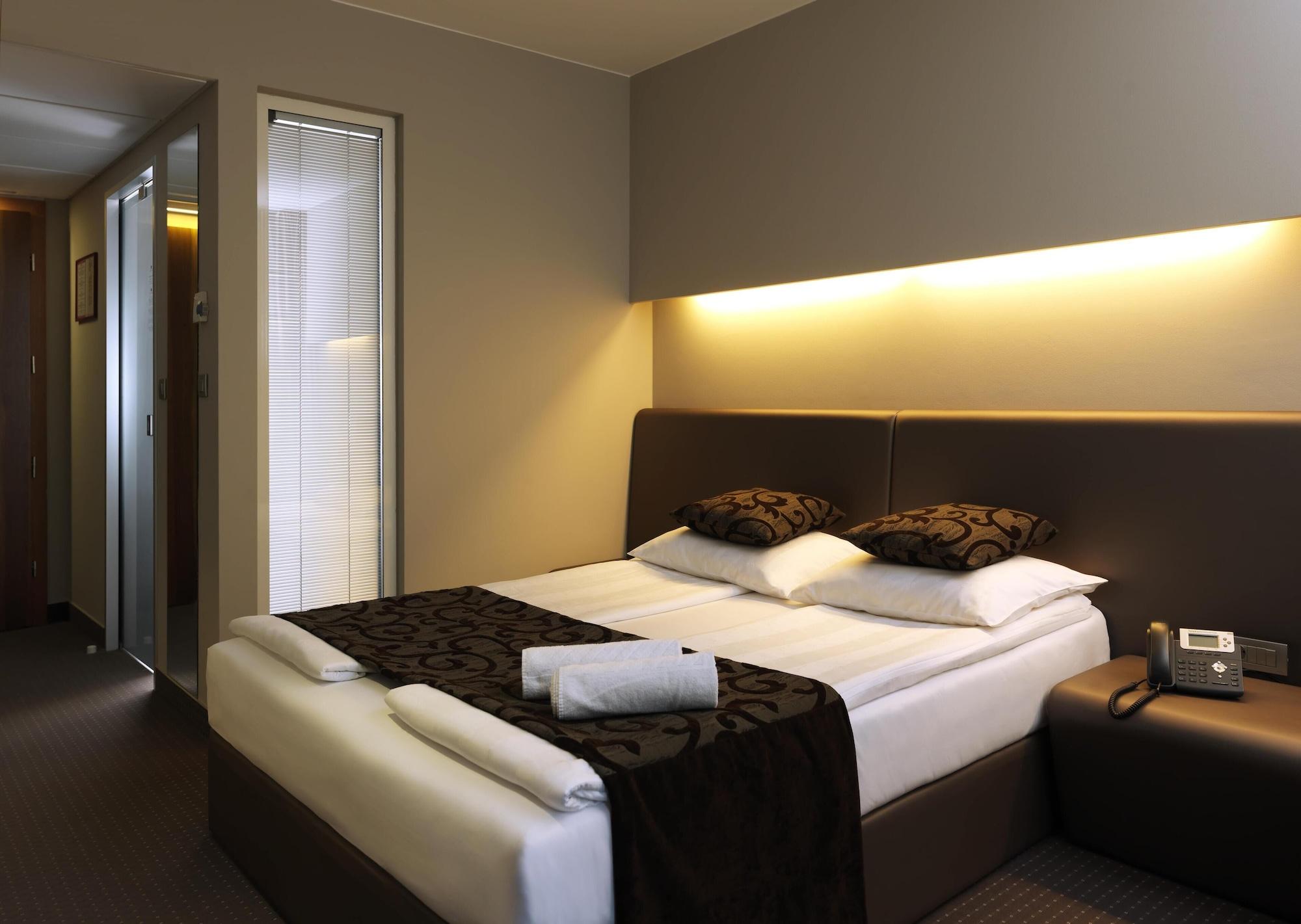 Hotel Thermana Park Lasko**** Superior Εξωτερικό φωτογραφία