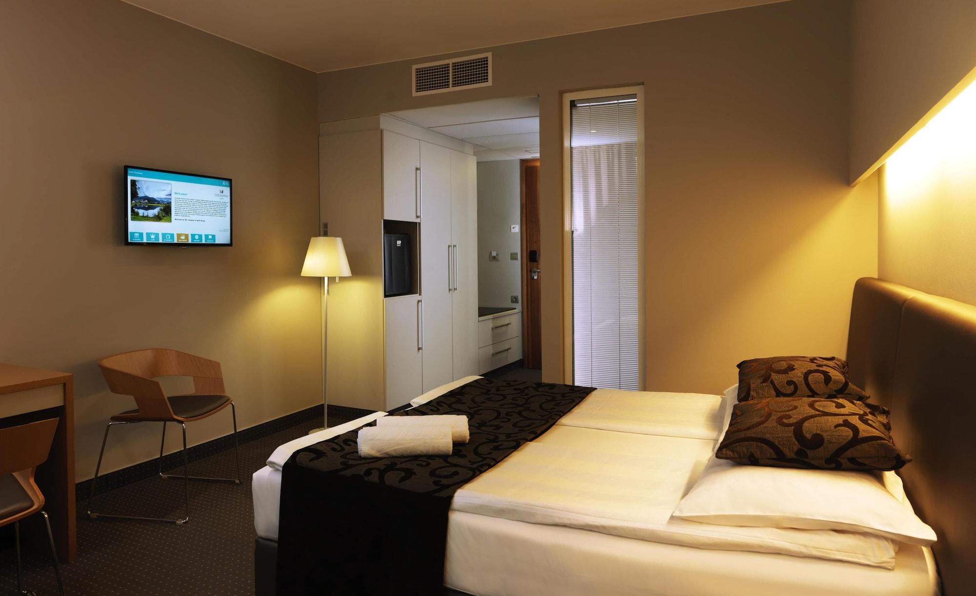 Hotel Thermana Park Lasko**** Superior Εξωτερικό φωτογραφία