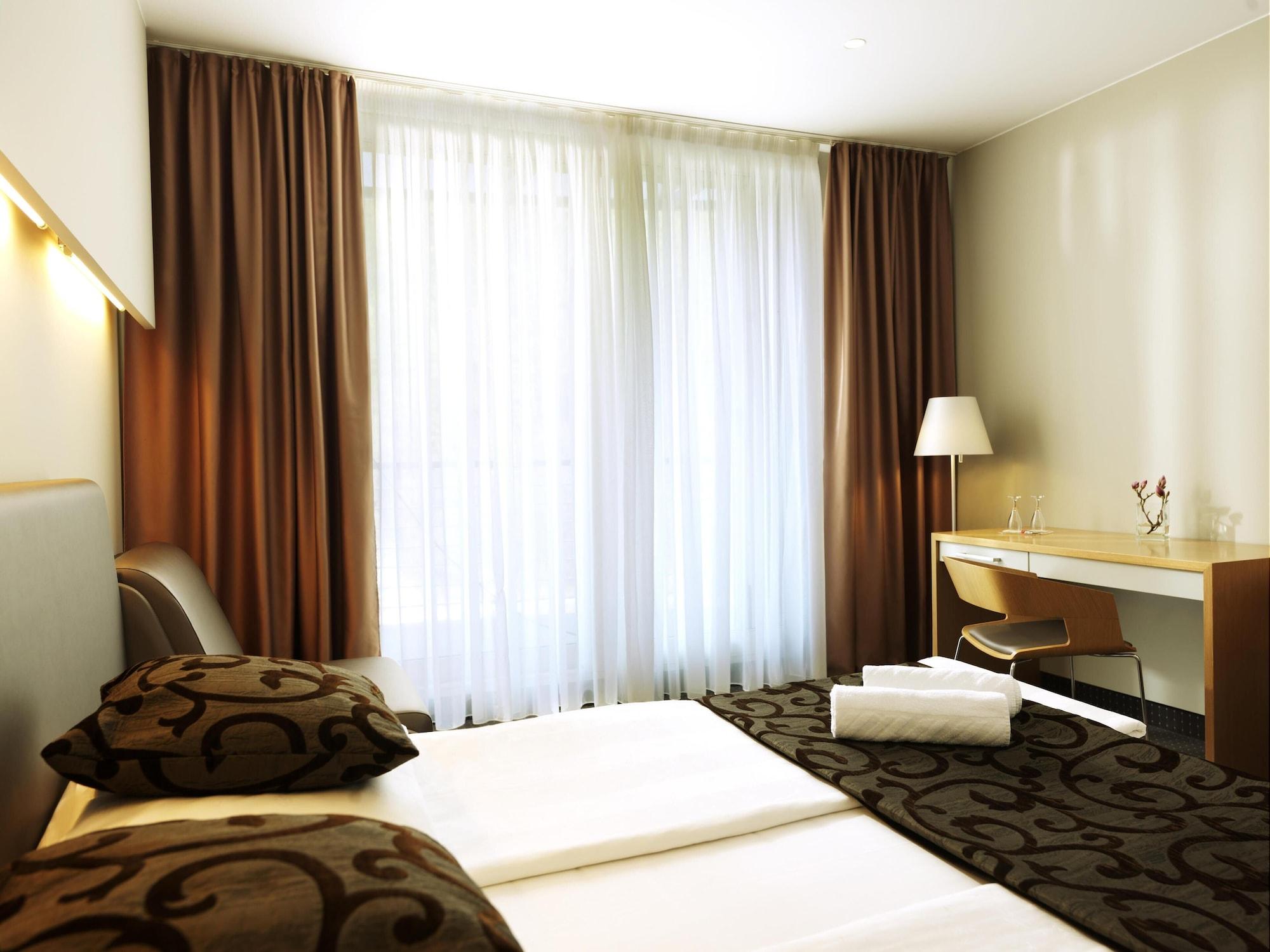 Hotel Thermana Park Lasko**** Superior Εξωτερικό φωτογραφία