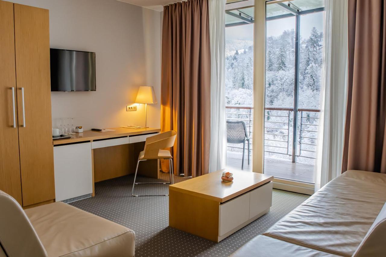 Hotel Thermana Park Lasko**** Superior Εξωτερικό φωτογραφία