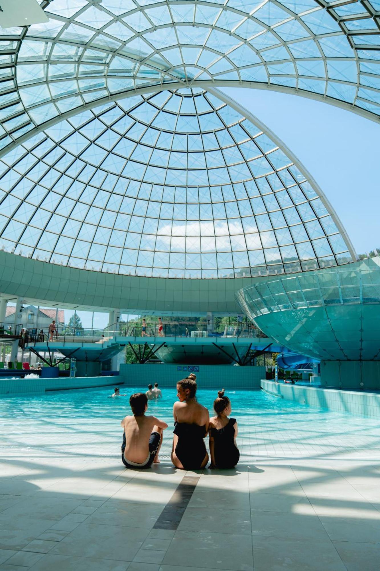 Hotel Thermana Park Lasko**** Superior Εξωτερικό φωτογραφία