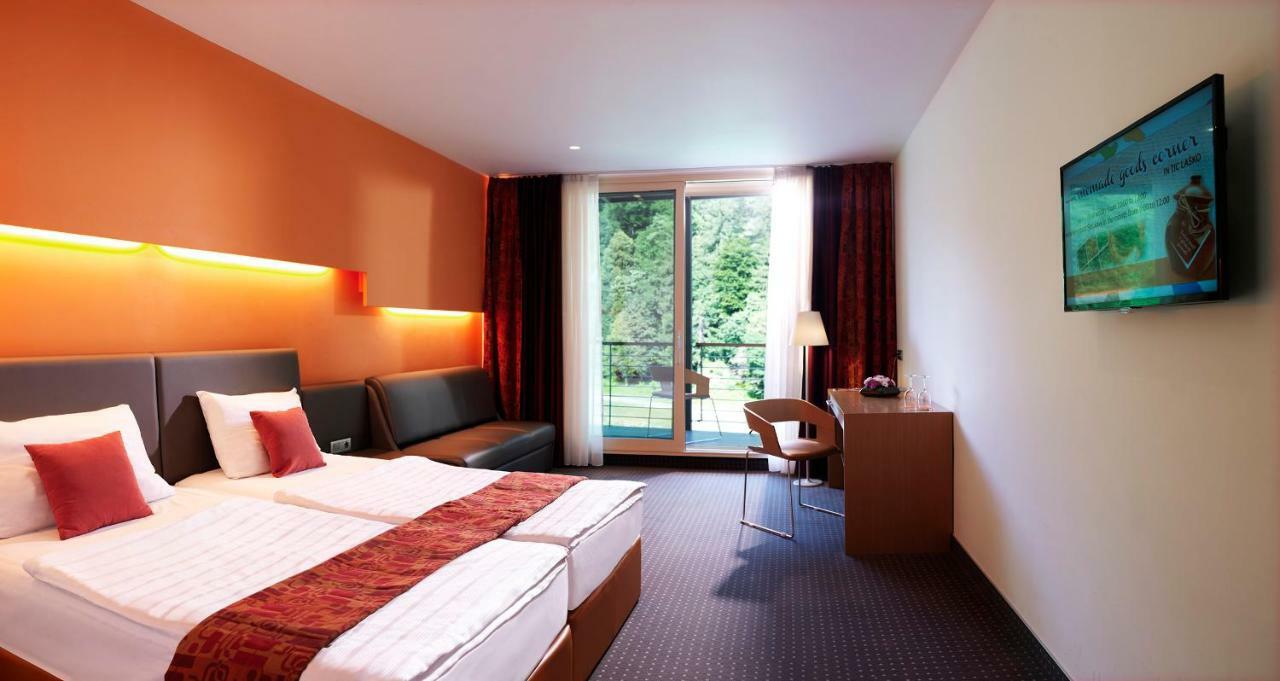 Hotel Thermana Park Lasko**** Superior Εξωτερικό φωτογραφία